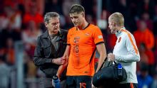 Micky van de Ven injury worry, Netherlands boss: 'Not a big problem'