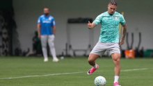 Por que presença de Paulinho em Palmeiras x Bahia é incerta mesmo após atacante alcançar 'último estágio' de recuperação