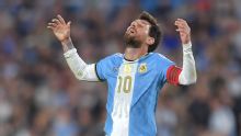 'Nasce uma lenda' e 'maior da história do esporte': imprensa mundial exalta Messi em despedida
