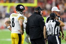 Steelers QB Rodgers downplays heated exchange with McCarthy