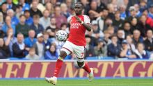 Premier League live updates: Defending champs Arsenal host Leeds