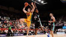 JackJumpers hammer Hawks in NBL rout