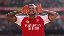Premier League live updates: Defending champs Arsenal host Leeds