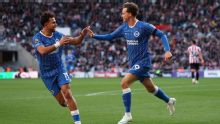 Brighton keep pressure on Man City, Arsenal with 2-0 Sunderland win