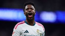 Vini Jr se manifesta após expulsão por puxar cabelo de rival em jogo do Real Madrid: 'Alegria continua'