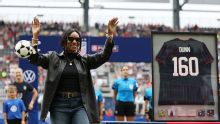 Crystal Dunn 'at peace' as USWNT legend honored before Spain game