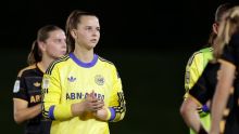 Ajax-keeper Liefting sluit na ziekte weer aan bij Oranjevrouwen