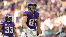 Vikings TE T.J. Hockenson suffers concussion against Saints