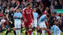 Premier League VAR review: Gravenberch wrongly sent off vs. Man City?