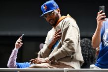 Carmelo Anthony thinks Knicks right to halt contract talks to focus on season