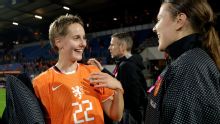 Kardinaal geniet van debuut bij Oranjevrouwen: "Niet te veel gekke dingen doen"