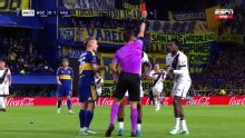¡Insólito! Andrés Gómez recibió dos amarillas en cuestión de segundos y fue expulsado en Boca vs. Vasco