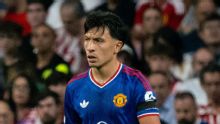 Wayne Rooney: Lisandro Martinez 'disrespectful' for Man United rant