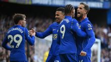 Premier League live updates: Everton host Chelsea in early match