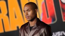 Steve Lacy delights crowd with 'LeBron, LeBron, LeBron' cover of 'Oh Yeah?'
