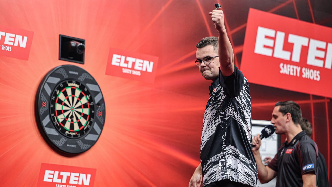 Dutch Darts Championship: Gian van Veen sets new European Tour average ...