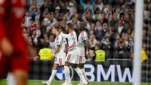 Fanáticos del Real Madrid protestan contra Tebas y el Caso Negreira