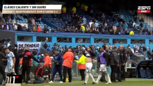 El cruce de Alfonso Espino con los hinchas de Racing tras el clásico contra Independiente