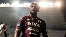 Kendall Waston, frustrado, admite obligación ante Firpo: "Es lo que hay"
