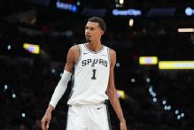 Spurs' Victor Wembanyama misses first 12 shots in rough opener vs. Thunder