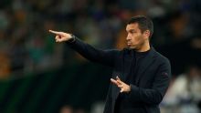 Van Bronckhorst over ruzie Steijn en Hadj Moussa: "Iedereen is teleurgesteld"