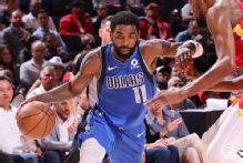 Kyrie Irving hounded by Rockets in return, held in check in Mavs' blowout loss