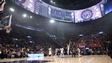 Clippers open season without owner Steve Ballmer, rout Kings