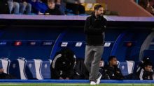 Fàbregas le dijo a sus jugadores que "bajaran el ritmo" ante el United