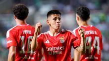 Cabezazo de Echeverri, rebote y gol de Benfica ante Omonia