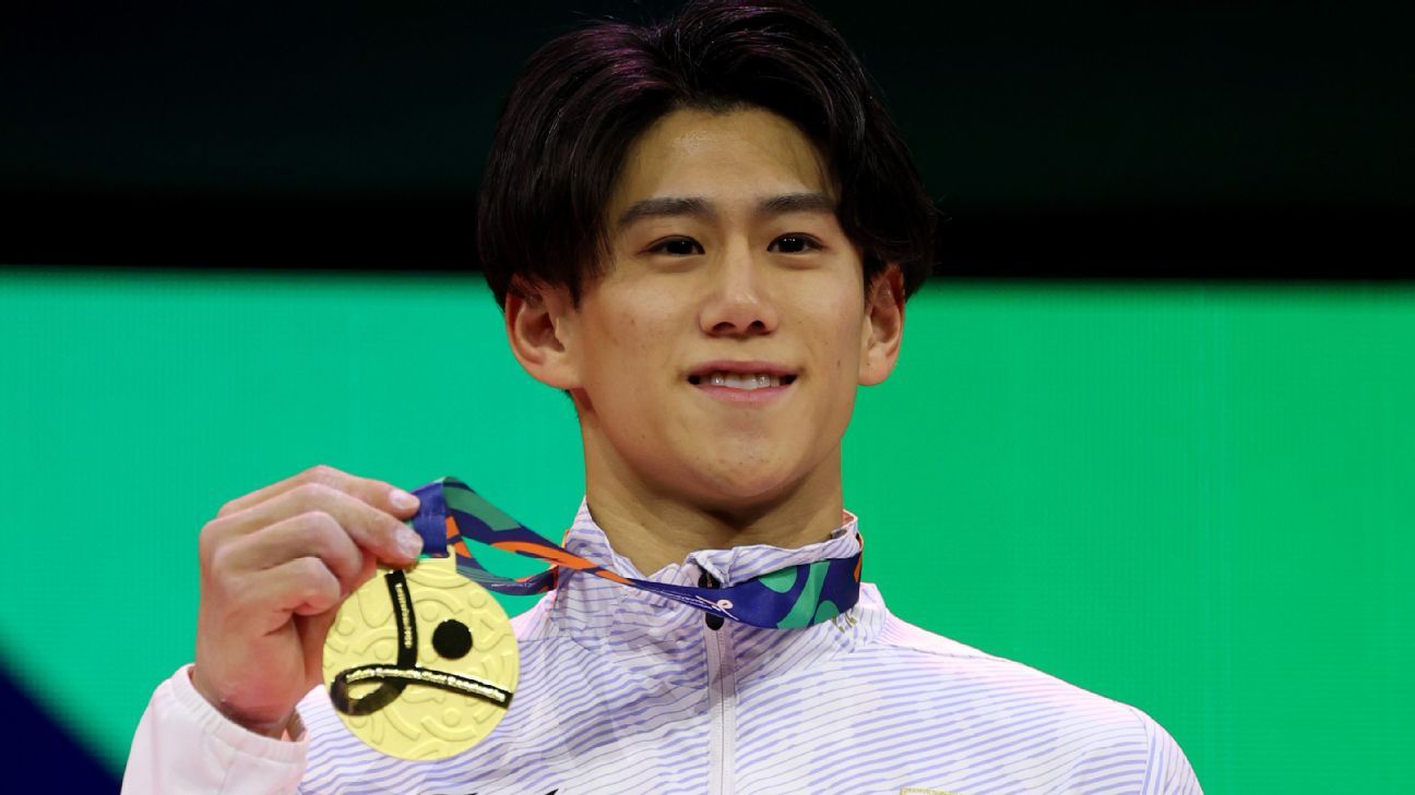 Japan's Hashimoto wins 4th straight all-around gold at gymnastics worlds