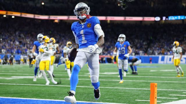 The Lions are averaging 32.8 points per game, tied with the Bills for tops in the league.