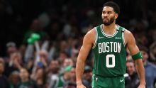 Tatum brilló ante Knicks, Toronto sigue firme y los Spurs y el Heat no levantan