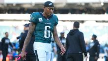 Eagles pierden a DeVonta Smith y Dontayvion Wicks vs. Cowboys