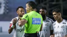 Neymar foi bem expulso por 'Lei Vini Jr'? Simon analisa polêmica de Santos x Bahia