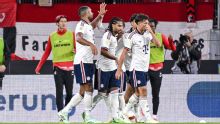 Bayern Munich hold off Freiburg in first game without Kompany