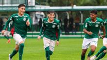 Com show de joia da base, Palmeiras derrota Barcelona e estreia com vitória na Messi Cup