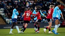 Man United net late equaliser to end Man City's perfect WSL record 