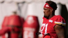 Reid y Mahomes pidieron a Josh Simmons salir de una junta
