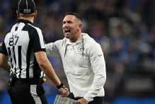 Packers rip officiating after roughing penalties prove costly in loss