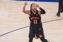 Jalen Brunson: Knicks' sputtering offense 'falls on my shoulders' amid 0-3 start