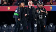 Mourinho, sobre vencer o Barcelona: 'Real não joga para vencer no Camp Nou, joga para ganhar LALIGA'