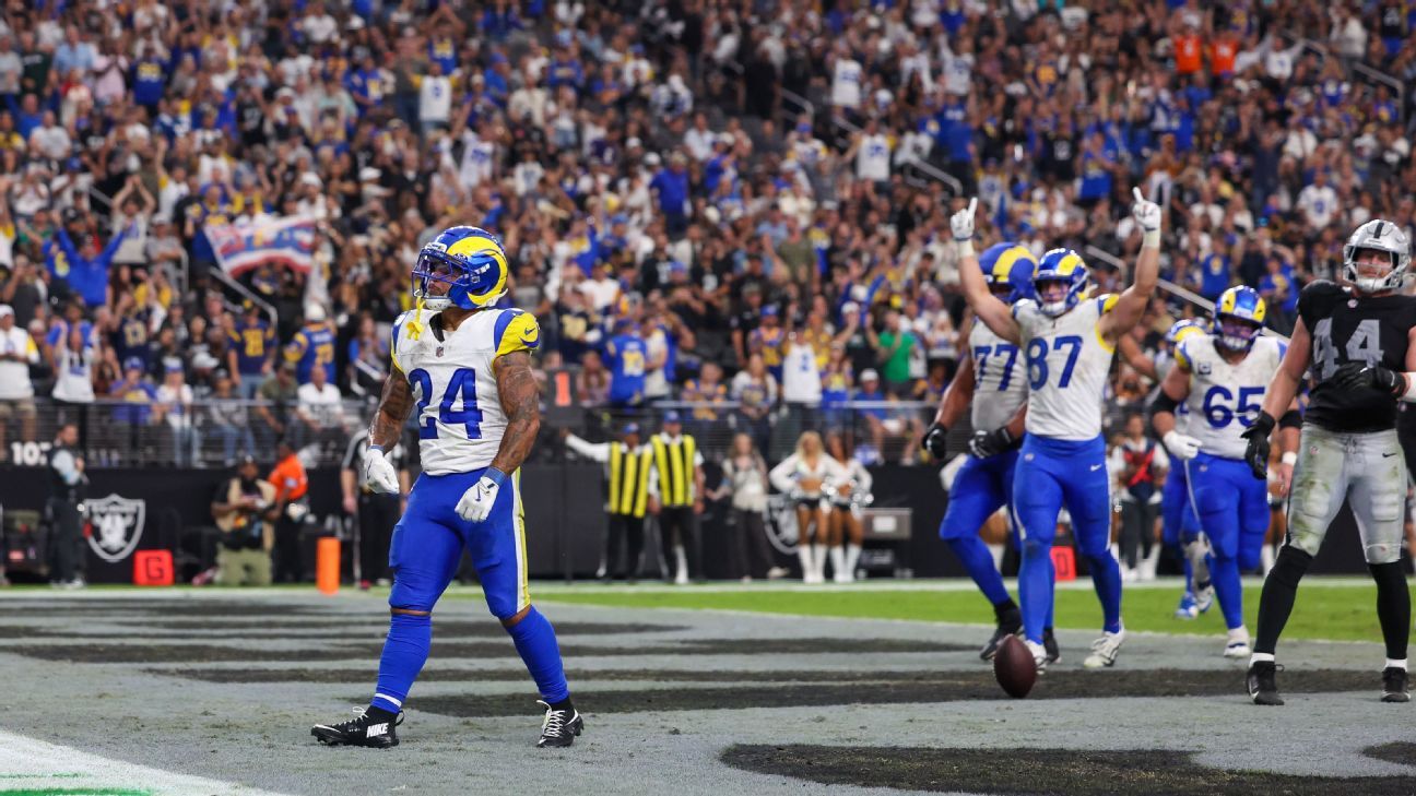 With WR Adams out, Rams leaning on the run game - ESPN