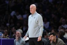 Knicks assistant coach Chris Jent steps away for personal reasons