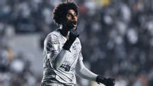 Hugo Souza nega elenco rachado no Corinthians e diz que Memphis é 'solução'