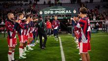 Bayern honor Kane for Ballon d'Or win before German Cup rout