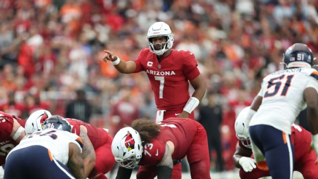 Jacoby Brissett of the Arizona Cardinals is No. 17 in the QB rankings this week.