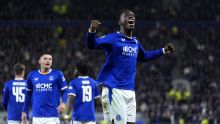 Everton beat Newcastle to set up Carabao quarters match with Fleetwood