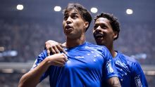 Herói do Cruzeiro, Kaio Jorge decide clássico, joga milho e provoca Atlético-MG: 'Mais um gol na minha casa'