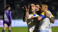 Con un doblete de Ávila, Central le ganó en el tiempo adicionado a Sarmiento y va por la tabla anual