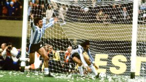 Mario Kempes